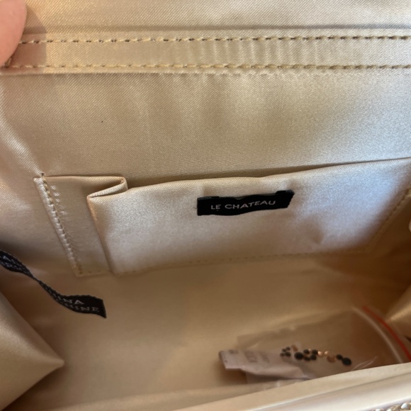 Le Chateau Blush Sandals, matching Clutch - Picture 4 of 4